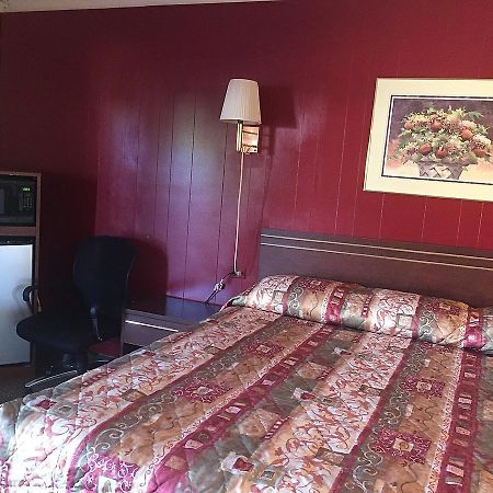 Townhouse Motel Guthrie Bagian luar foto